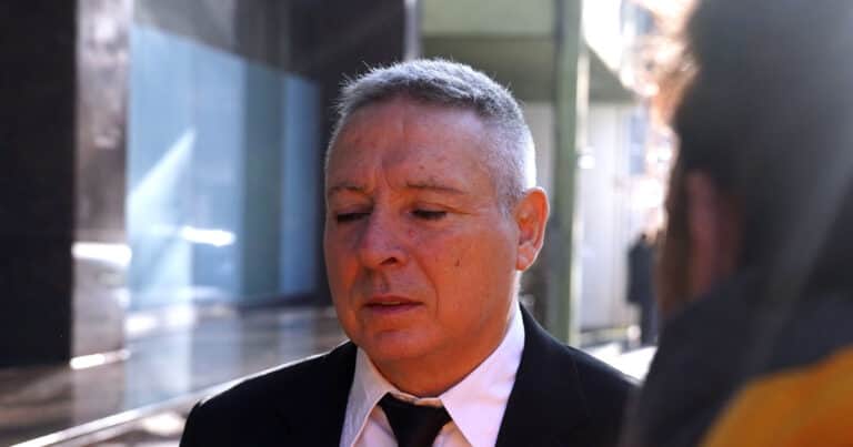 «Por la forma en que murió, se hicieron muy mal las cosas», declaró Stinfale en el juicio del caso Maradona