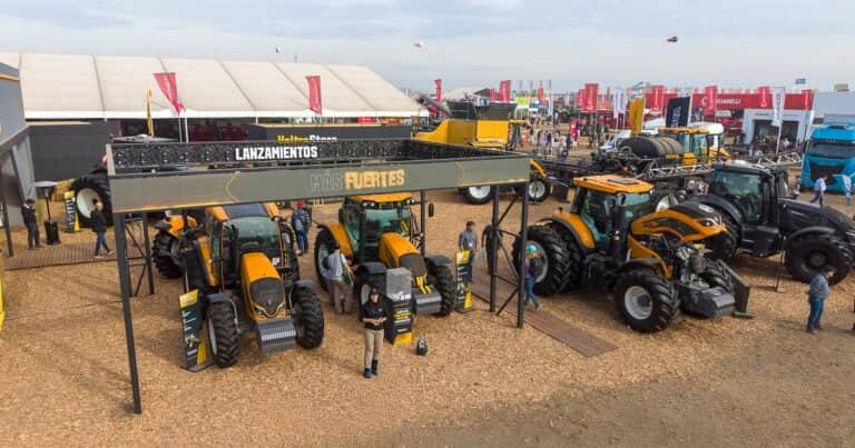 El tractor que habla: así es la tecnología que Valtra lanzó en Agroactiva