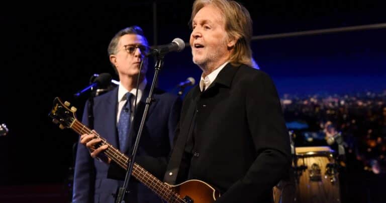 Paul McCartney y su lección de vida: “La tristeza no es tristeza, es felicidad con chaqueta negra”