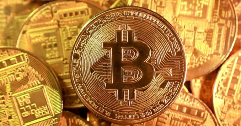 Derrumbe del bitcoin: cae por séptimo día consecutivo y arrastra a las principales criptomonedas