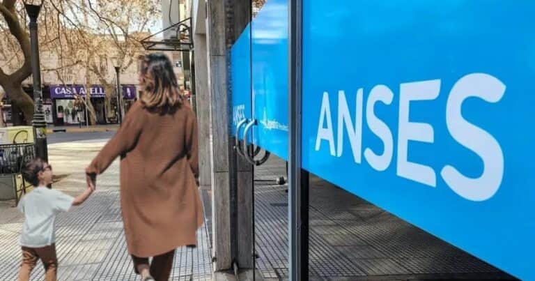 Cómo presentar la Libreta AUH en junio para cobrar el 20% de la asignación retenida