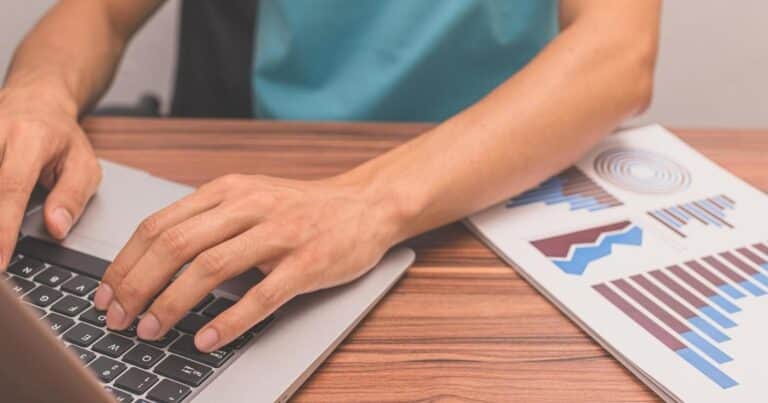 Las fintech ante «la nueva macro»: menos volatilidad, márgenes más apretados y costos altos en dólares