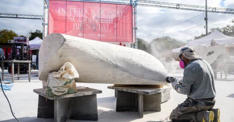 Resistencia talla su obra más ambiciosa: la Bienal del Chaco convirtió a una ciudad en un museo a cielo abierto