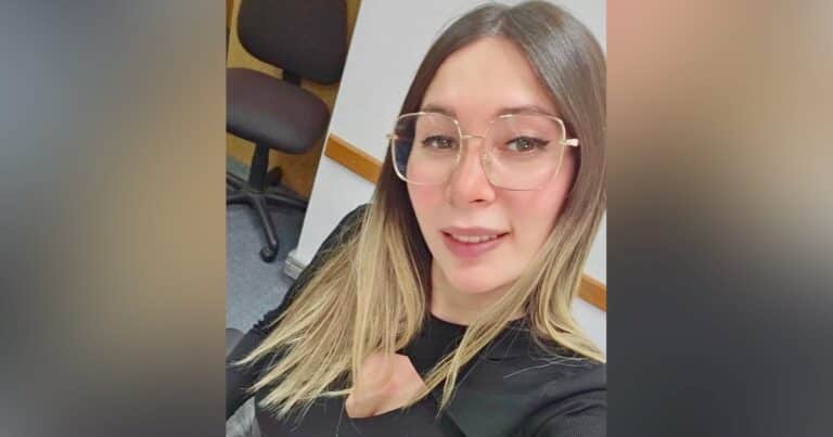 Lo acusan de matar tiros a una pareja y desde la cárcel se burla por redes sociales de la madre de una de las víctimas