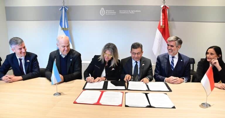 “Un mercado de gran potencial”: Argentina abrió la exportación de carne bovina y lácteos a Indonesia