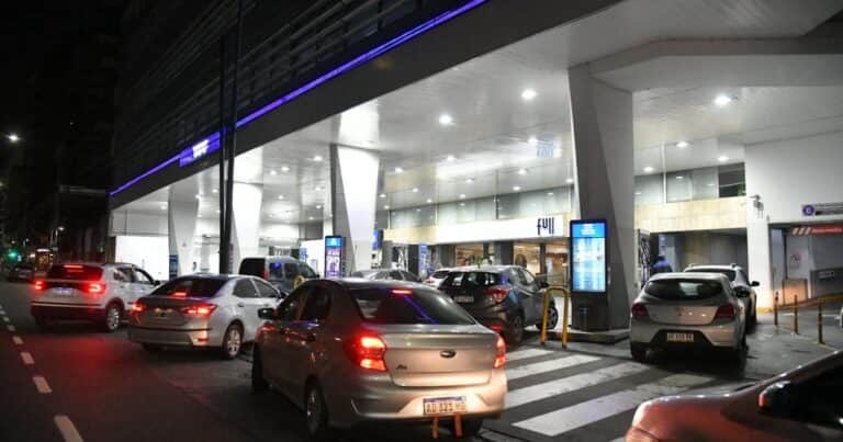 «La nafta quedó barata otra vez», advierte el mercado y se enfría la expectativa de baja en los combustibles