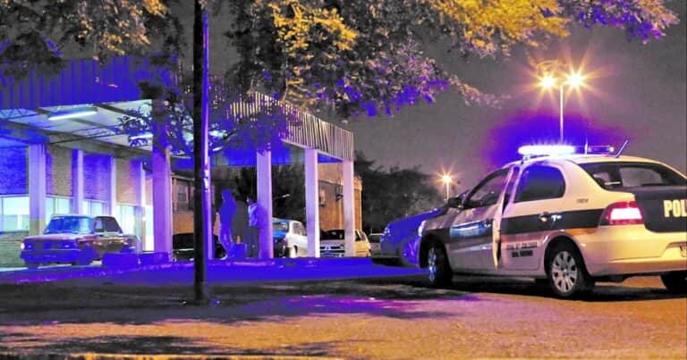 Mató de un tiro al joven que salía con su exnovia, escapó con un chofer de moto y lo detuvieron a casi 100 kilómetros de distancia