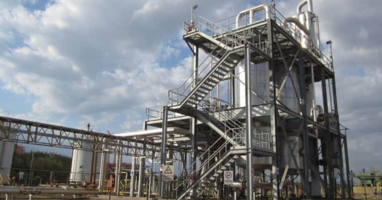 Industriales de diez provincias reclaman por la falta de acceso al gas natural