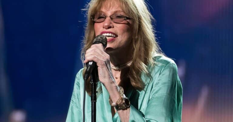 Carly Simon reveló que tiene Parkinson y cáncer: «No he dejado de vivir, ni de trabajar»