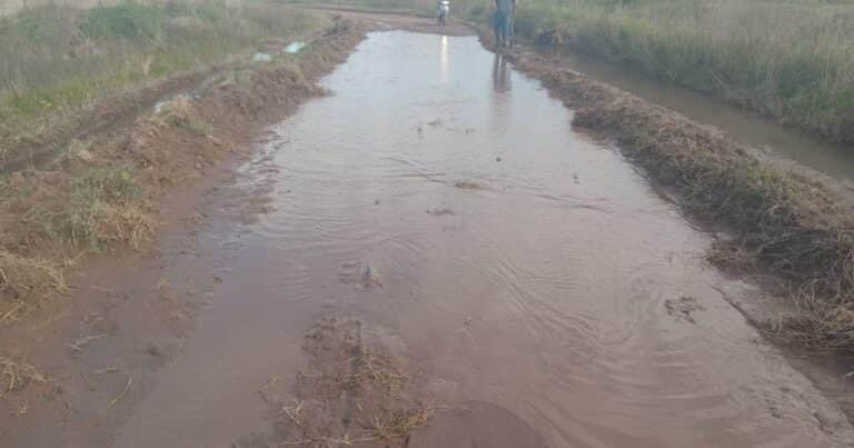“Cambiar la historia”: productores de un partido bonaerense presentaron un proyecto al municipio para gestionar los caminos rurales