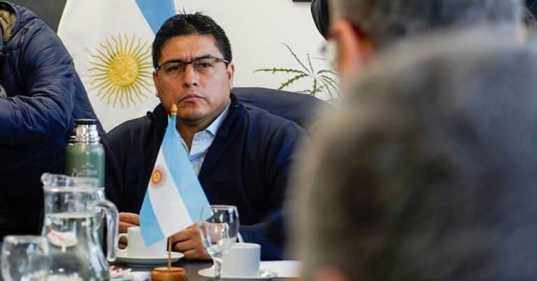 Después de Neuquén, Santa Cruz busca emitir deuda en los mercados internacionales