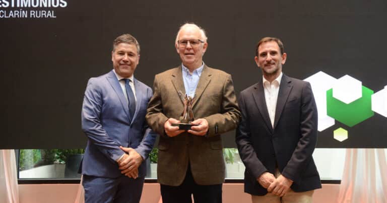 Roberto Klein, tradición y modernidad, 40 años liderando la genética en trigo