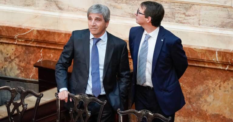 El mayor recorte del año: el Gobierno afiló la «motosierra» en julio y ajustó hasta 99% algunas partidas del gasto