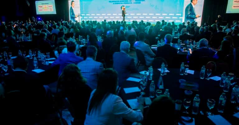 Los empresarios de IDEA, con «moderado optimismo» para los próximos 12 meses