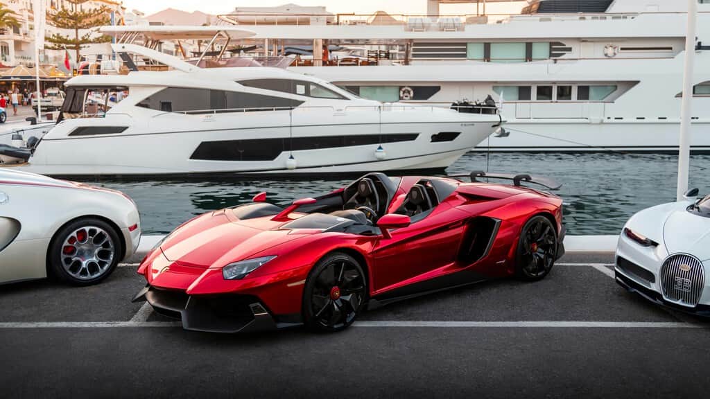 Silicon Valley ha fabricado una nueva élite de la IA: sus millones han disparado las ventas de jets privados, yates y Lamborghinis