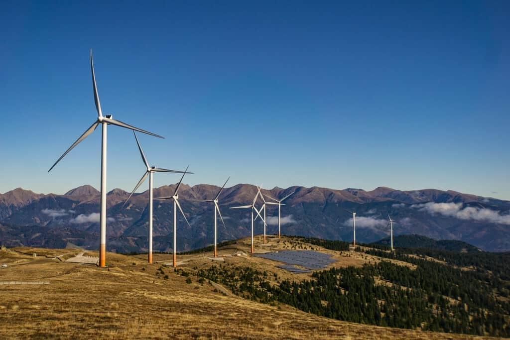 El Moncayo cambia de paisaje: tres molinos gigantes de más de 115 metros sustituirán a 22 aerogeneradores obsoletos