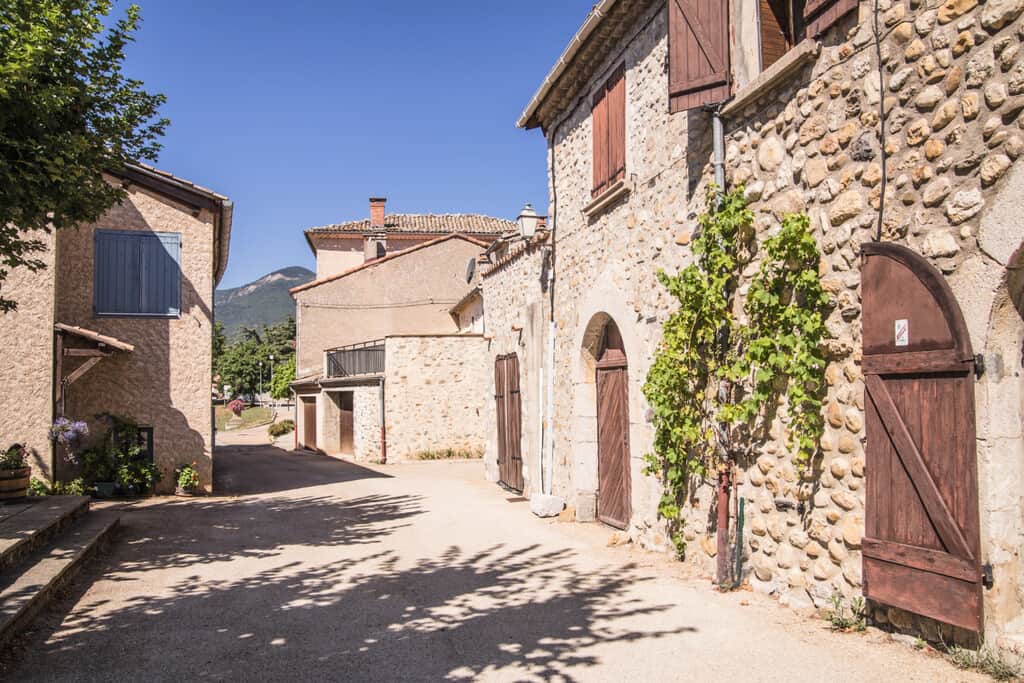 Durante siglos, esto sustituyó al aire acondicionado en las casas francesas. Y sigue funcionando