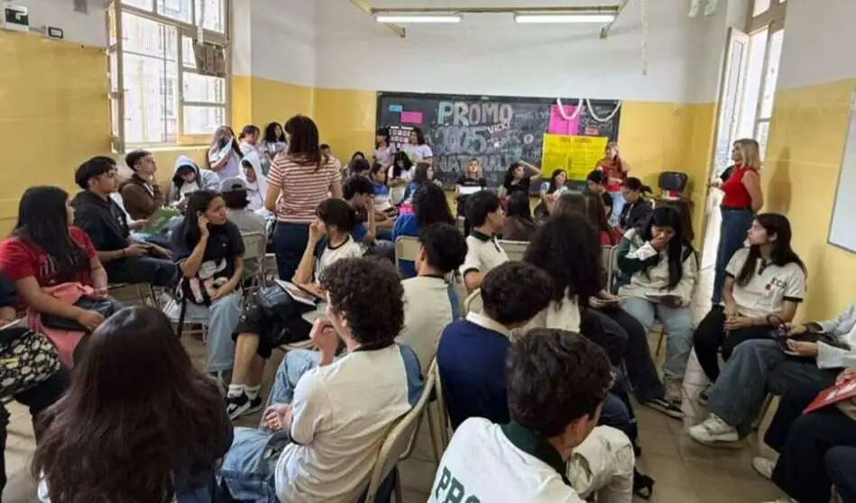 Abrieron las preinscripciones para ingresar al secundario en Córdoba en 2027: cómo hacer el trámite