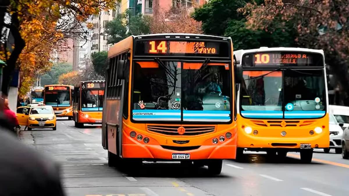 Continúan este martes las asambleas en el transporte urbano de Córdoba
