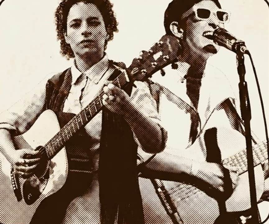 Sol Bassa y Bren Coll: dos voces, una guitarra y el encuentro con la canción de autor