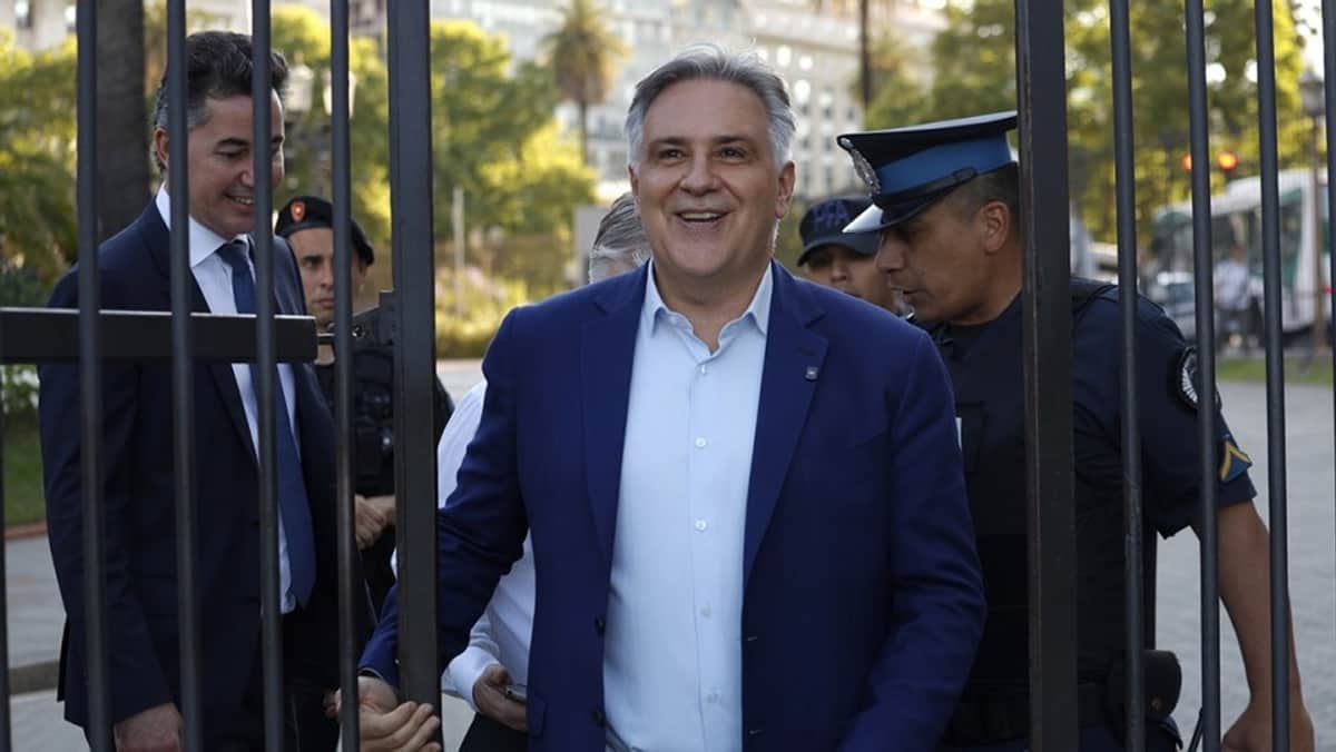 Martín Llaryora felicitó a Germán Font por el triunfo obtenido en Marcos Juárez