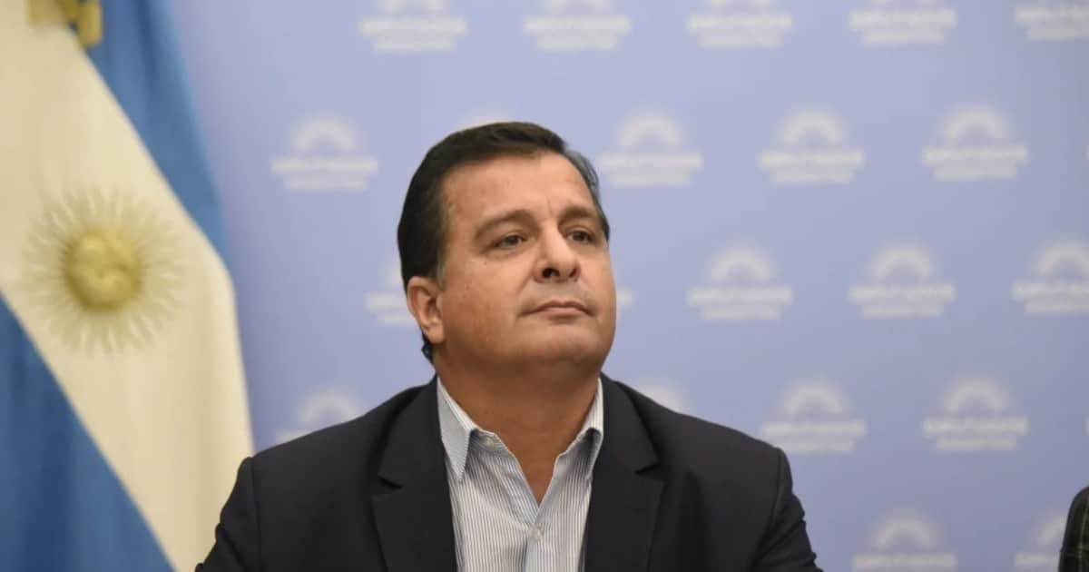 Una condenada por un fraude millonario al Estado denunció a un histórico dirigente del PJ