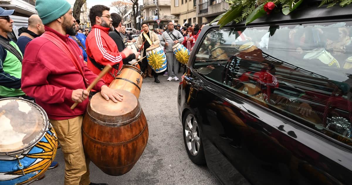 El adiós definitivo al Negro Rubén Rada volvió a juntar a una multitud respetuosa y festiva