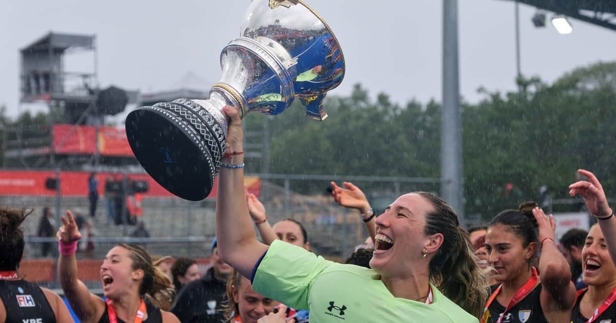 China Cosentino: la Dibu de Las Leonas que fue muralla y heroína en los penales de oro