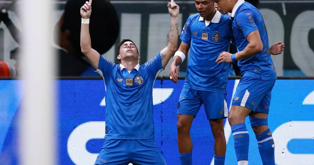 Video: el golazo de Pavón en la victoria de Gremio y el traspié del Flaco López por el Brasileirao