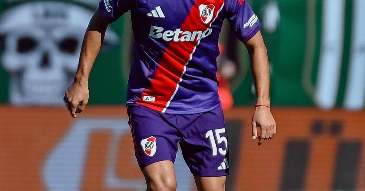 Fausto Vera, desde "la primera vez que jugué de 5" al valor de Otamendi: "Un capitán que se hizo cargo de todo"