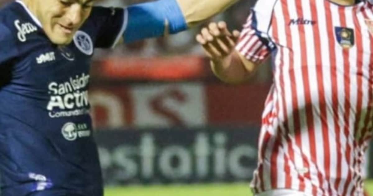 Los Andes fue superior, perdió chances clarísimas y no pudo pasar del cero frente a Acassuso