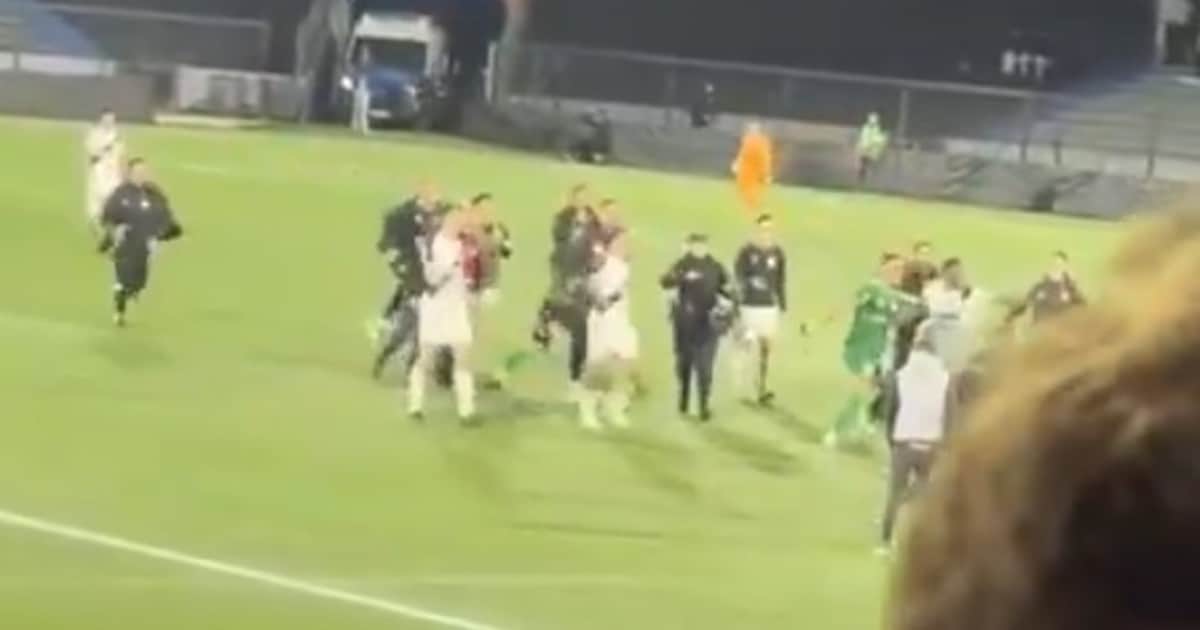 Video: la barra de Danubio entró a fajar a los jugadores