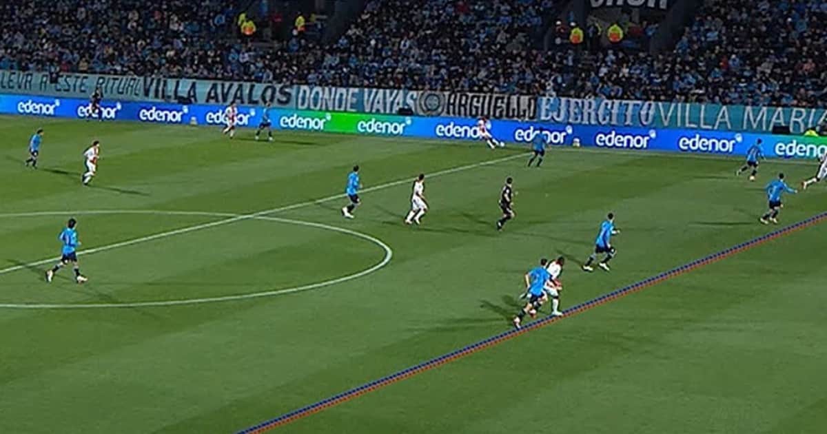 Video: el polémico gol anulado por offside de Huracán a Belgrano