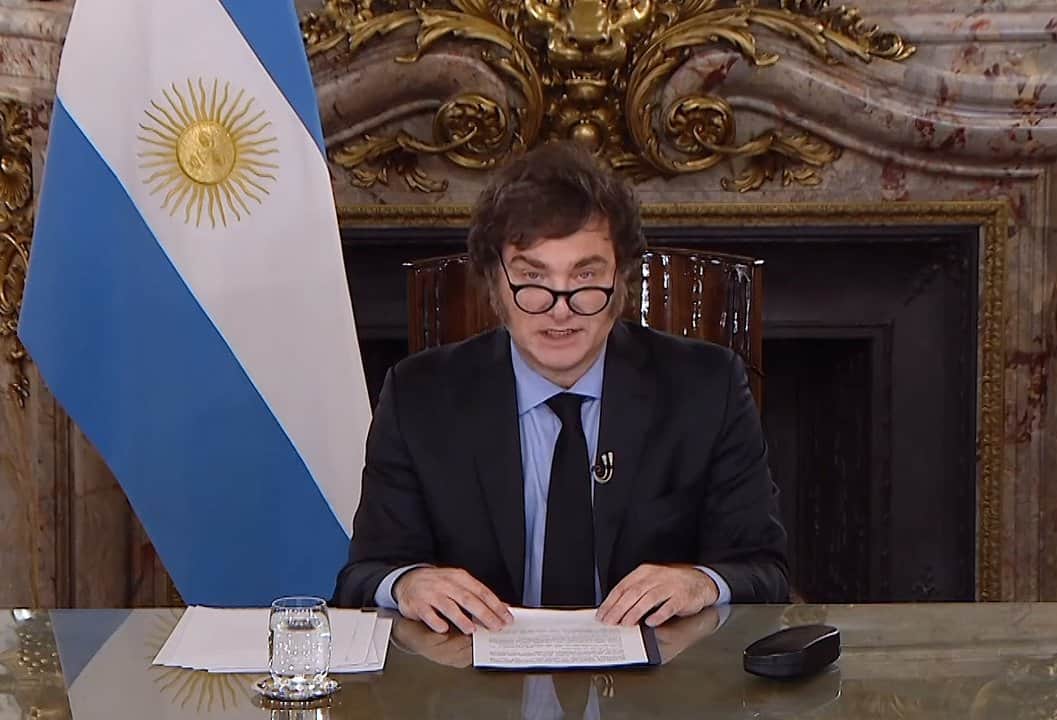 La reacción de los medios británicos tras la cadena nacional de Milei