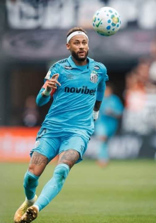 Neymar Jr. cargó contra su propio club: “El peor césped que Santos ha tenido”
