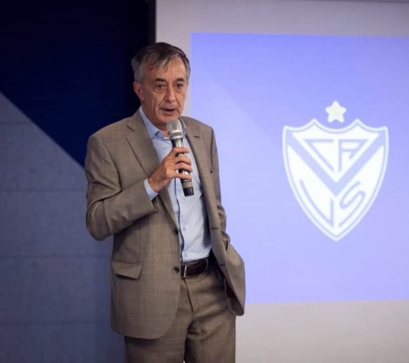 Un dirigente de Vélez reiteró la acusación contra Boca: “Pedimos que se cumpla el reglamento”