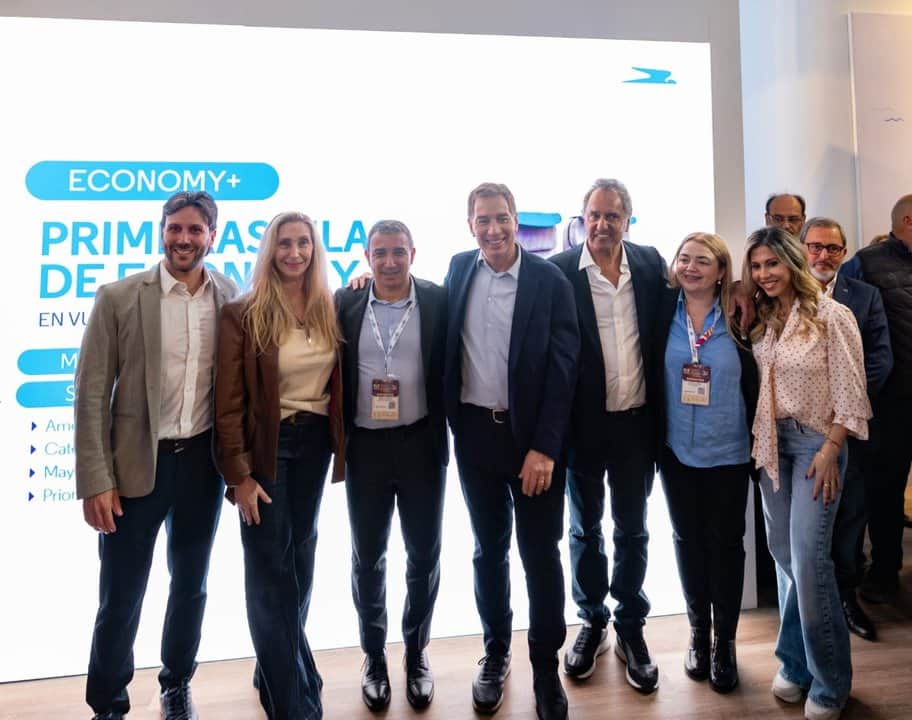 Aerolíneas Argentinas presentó en la FIT su propuesta para el verano