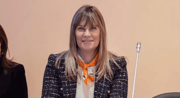 Los árboles en tableros, los terneros en carne: Corrientes tiene una ministra de industria que defiende el entramado actual pero sabe que el desafío es agregar valor a lo que se produce en la provincia