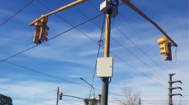 Semáforos: la Municipalidad informó que colocará contadores en todos los que cobran multas