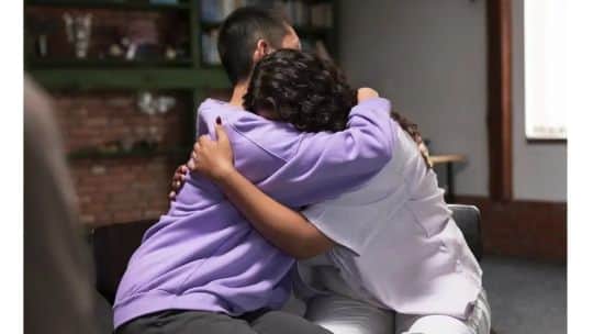 Suicidios en Argentina: alcanzaron un récord en 2025 y son la principal causa de muerte en jóvenes