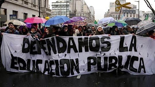 Paritaria universitaria: “El 3% es un chiste”, dijo Clara Chevalier en QR!