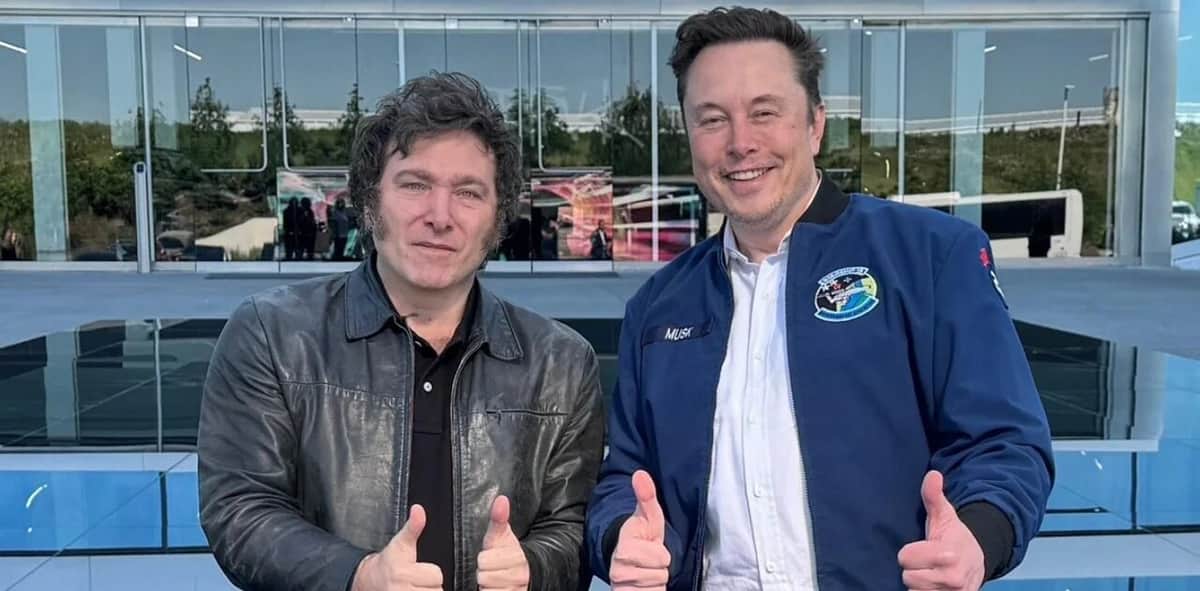 Reunión de Gabinete, ejecutivos de Tesla y un reconocimiento especial: la intensa agenda de Milei