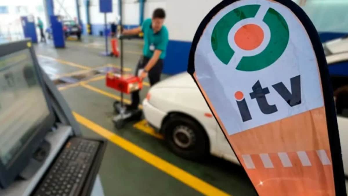Página falsa de ITV: la prueba de un especialista y las claves para detectarla
