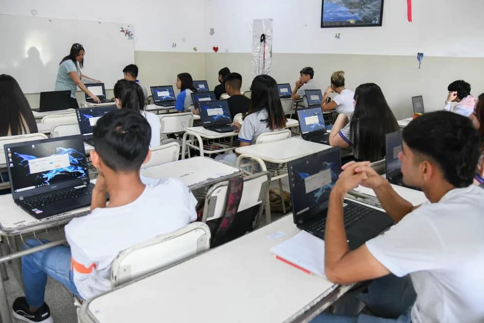 Córdoba busca detectar a tiempo las trayectorias escolares en riesgo y evitar el abandono