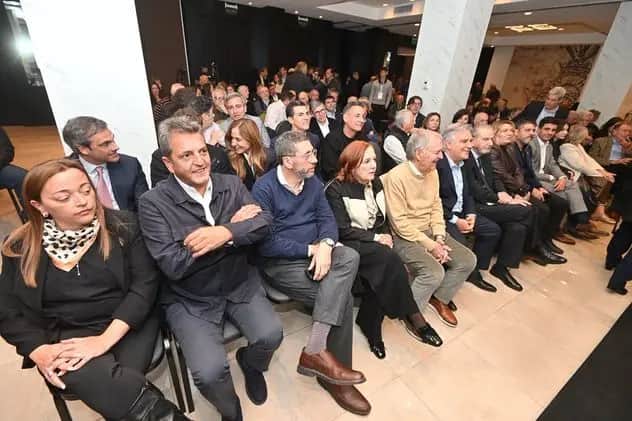 De la Sota «reunió» a Llaryora, Schiaretti y Massa