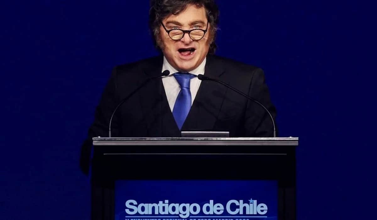 Milei en Chile: elogios a Pinochet y dardos contra el gobierno español