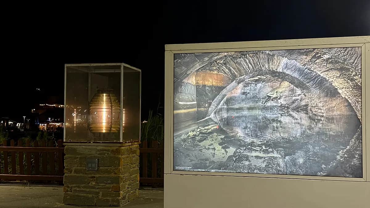 La isla griega de Kea convierte sus calles en un museo al aire libre