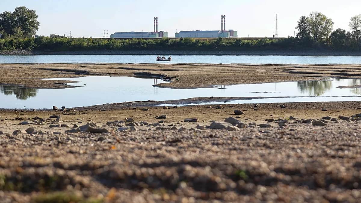 Olas de calor y emisiones ocultas cuestionan lo "verde" de la energía nuclear