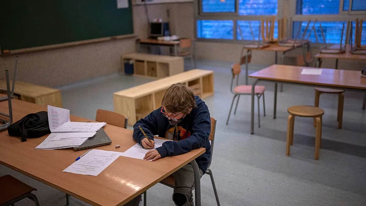 Informe PISA 2025: España registra sus peores notas históricas en lectura, matemáticas y ciencias