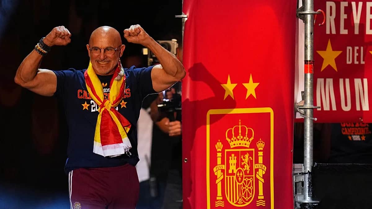 Los españoles acaparan el top 5 de candidatos a Balón de Oro como entrenador